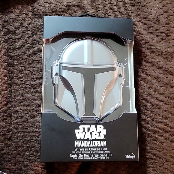 Star Wars Mandalorian Wireless Charge Pad, NEW - Picture 5 of 13